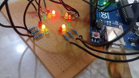 Traffic light controller system using Arduino👍