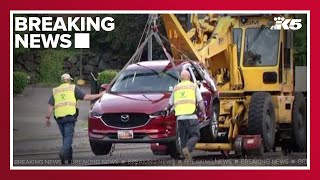 Car removed from elevated light rail tracks in Seattle