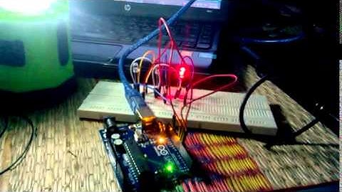 [Arduino] Đèn giao thông nhấp nháy