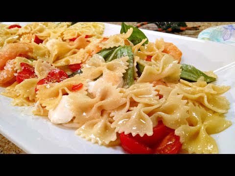 Caprese Pasta with Tomatoes, Mozzarella & Basil