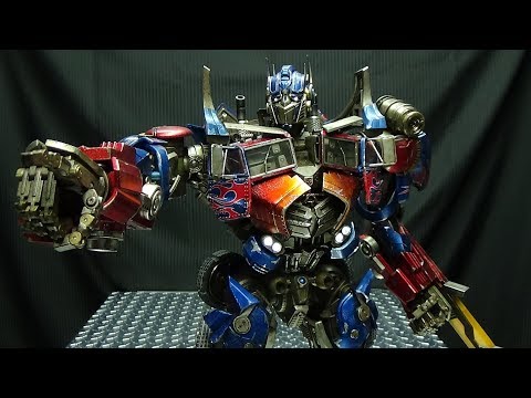 muñeco de optimus prime