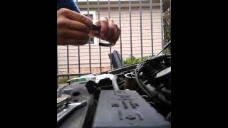 Intake vacuum leak test - 2002 Taurus
