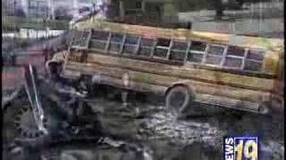 Bus/Car Collision screenshot 3