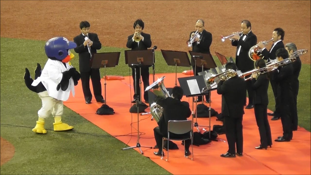 2016 3/29 神宮開幕 つば九郎のパフォーマンス東京ヤクルトスワローズ  現地映像