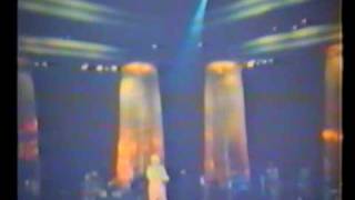 Bowie Walking On Moonlight Part 1 - London Wembley Arena 83