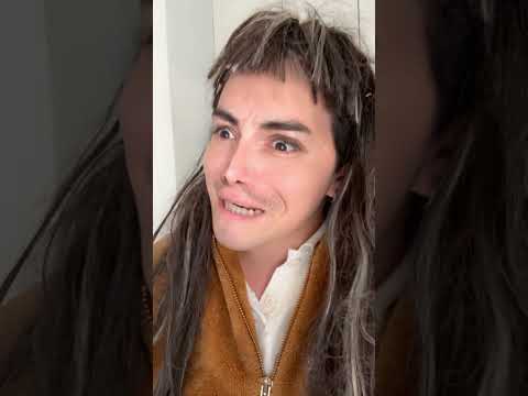 Cuando tu mamá quiere que le abras su cuenta de Instagram