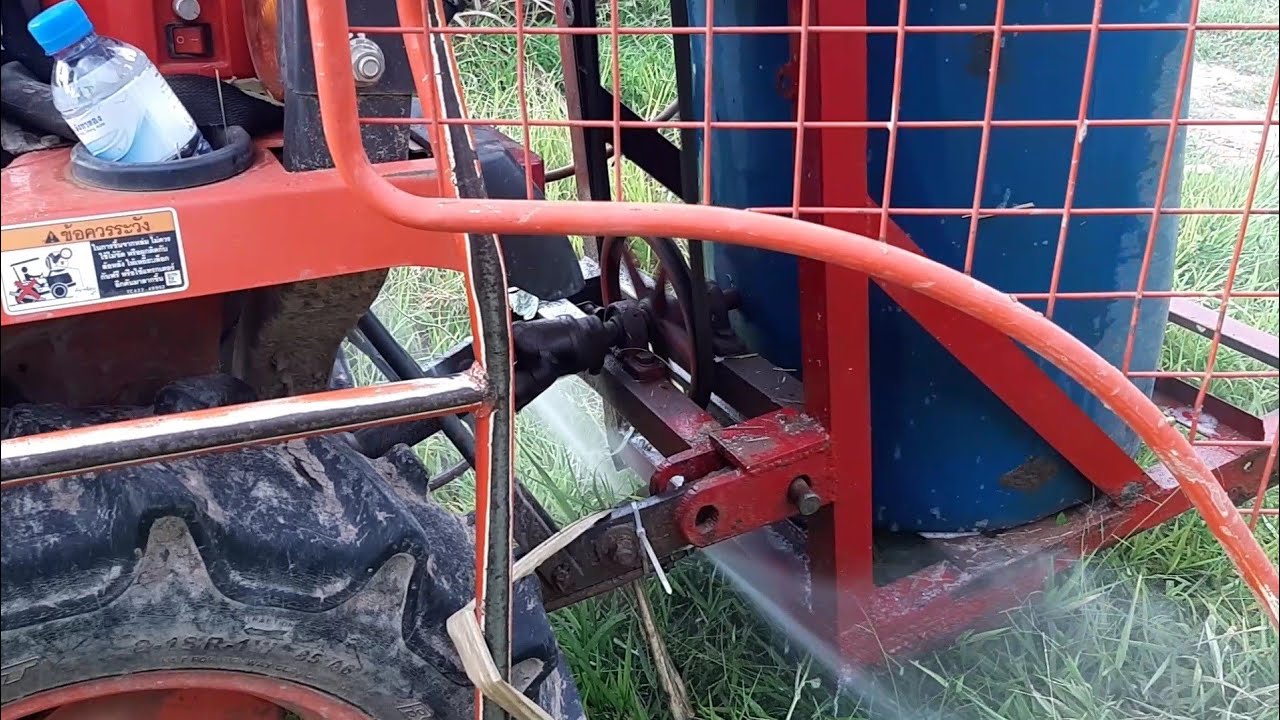 กำจัดวัชพืชตามร่องอ้อย ด้วยคูโบต้า 21 แรง เนโล