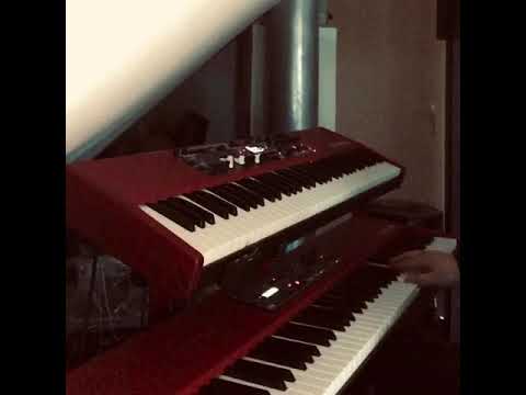 YouTube पर Back to the Future - Something happend Jingle (Cover) देखें