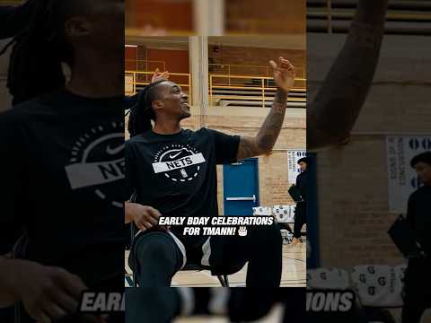 Tmann had to make sure the rooks were in front to sing 😂 #birthday #bday  #brooklynnets