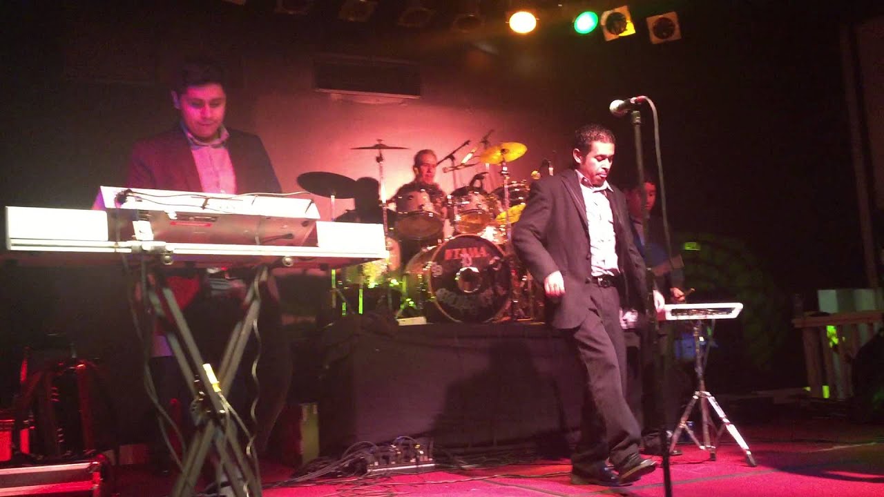 SDO Musical - La Embrujadora, Feliz Feliz