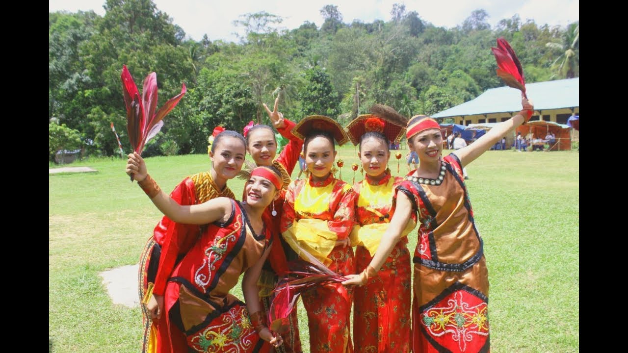 Tarian 3 Etnis(Cina,Dayak,Melayu) Lomba Pensi 