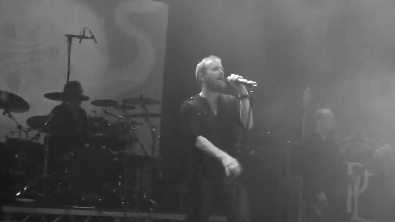 Paradise Lost - Roundhouse November 2013 - Isolate.