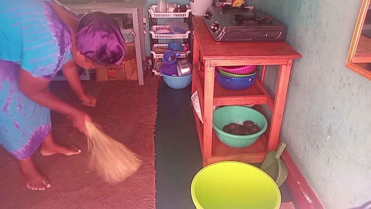 Living Alone Diaries//Organizing my single room// Cleaning my single room//