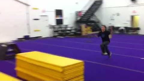 Andrew Black longer kong front dash out