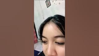 Janda sange remas susu