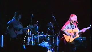 Video thumbnail of "Jim Corcoran chante "Tes manières m'intriguent" (Jim & Bertrand 1975) au Club Soda le 19 nov.1994"