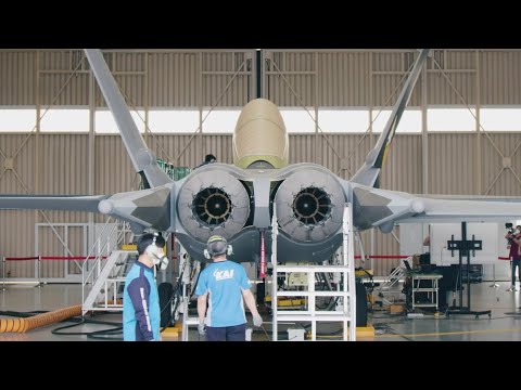 KF-21 전투기 최초 비행 시험 준비 과정 전격 공개!  엔진 장착 등 활주로 이륙을 준비하는  KF-21의 시뮬레이션 등 테스트 과정 / 방위사업청 제공