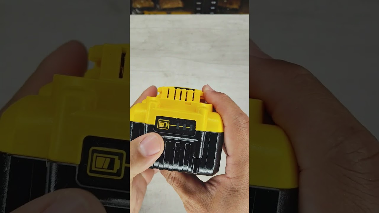 Unboxing pack baterías Dewalt DCB208-2.