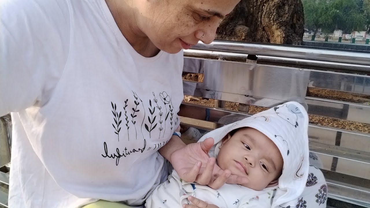 Aaj hum dono maa beta kha chale subho subho 🤗 #viral #cutebaby #yt #newmom 