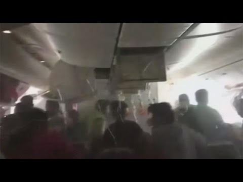 Vidéo: L'aéroport de Dubaï était-il en feu ?