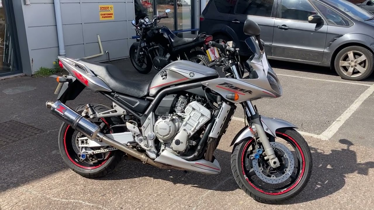 Yamaha FZS1000 2005 - YouTube