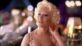 HQ: Christina Aguilera - Verizon V Cast Commercial (2005)