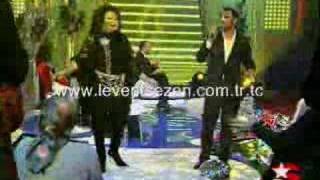 Üçümüz Bir Divanın - Bülent Ersoy & Alişan - Yar Yar Aman