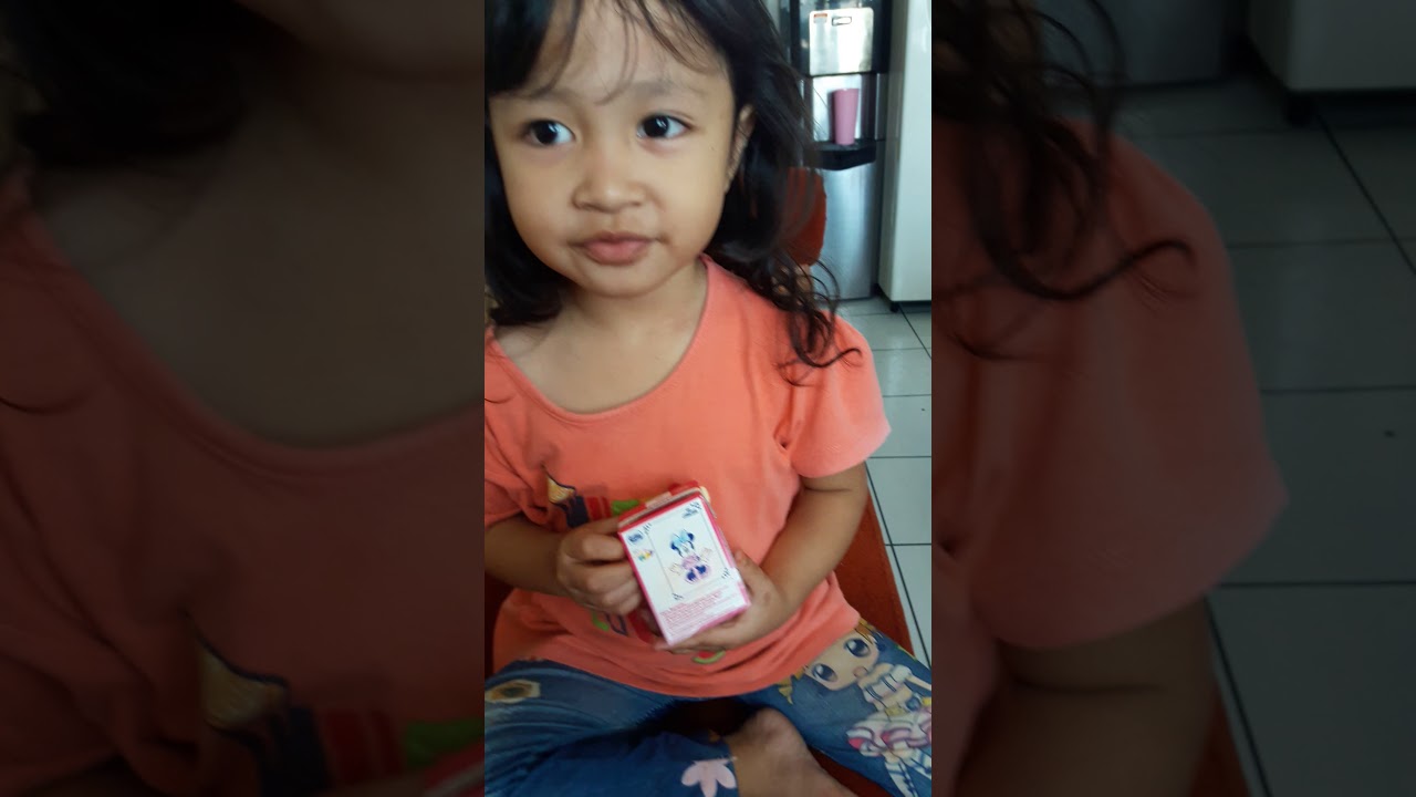 Mewarnai Gambar Di Kotak Susu Frisian Flag Youtube