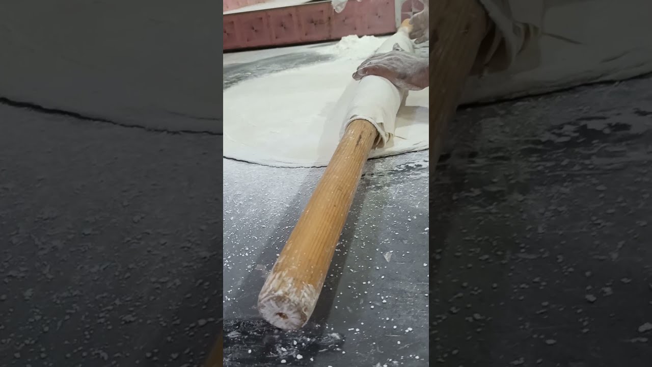 عمل البقلاوه من بداية العجن الى الشوي ..الجزء الاول