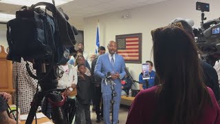 Family pushing for more accountability after murder indictments of two Tarrant County jailers
