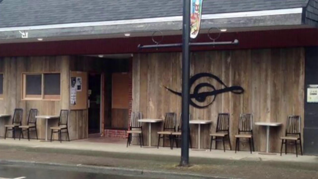 Youth Karaoke at The Duncan Showroom