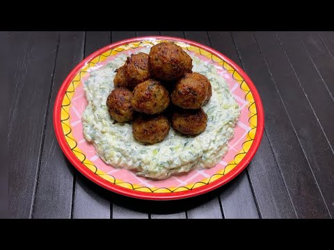 Culinary Delight: How to Make Perfect Tzatziki Chicken Meatballs