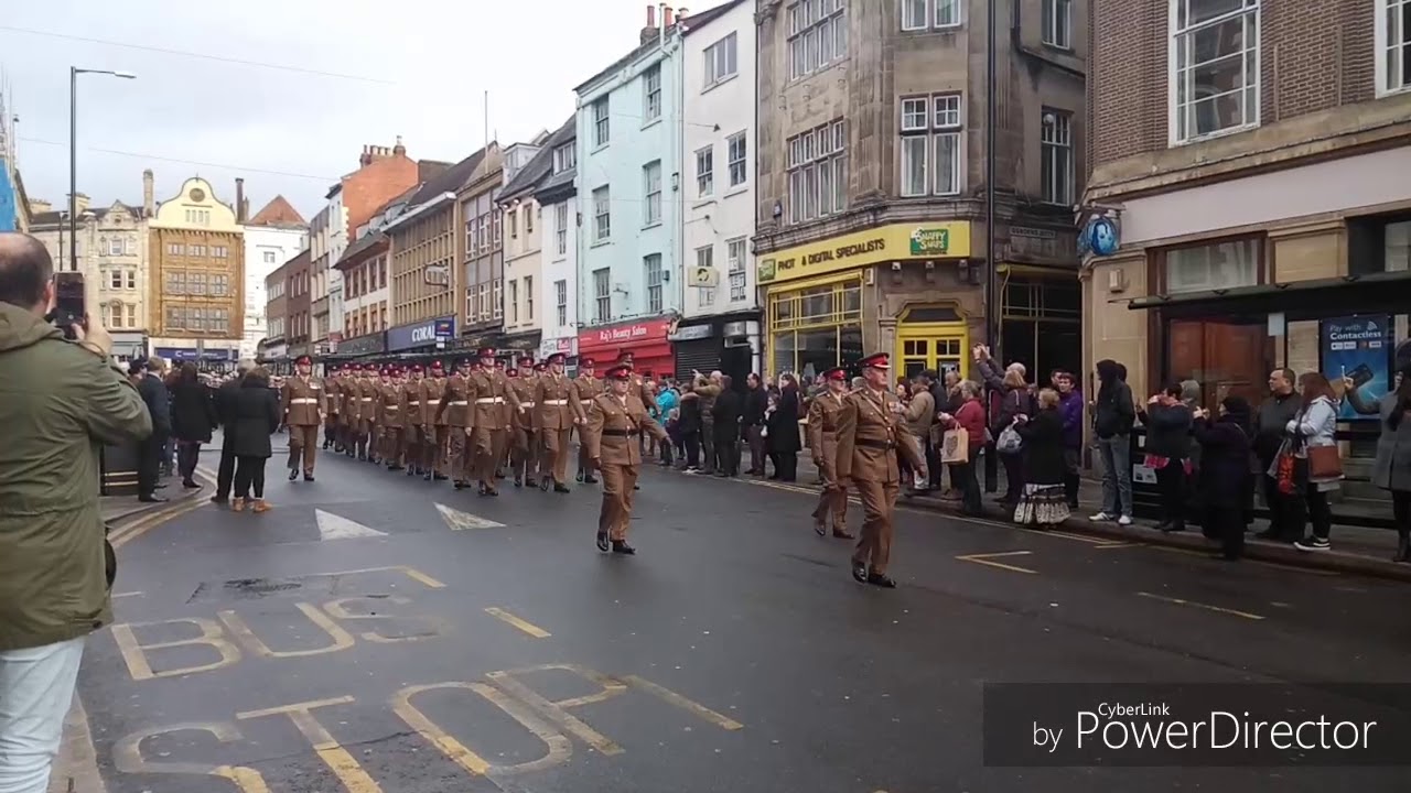 Northampton Remembrance Day Parade 2018 - YouTube