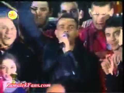 احتفال عمرو دياب ب لاعبى منتخب مصر الجزء الثانى 