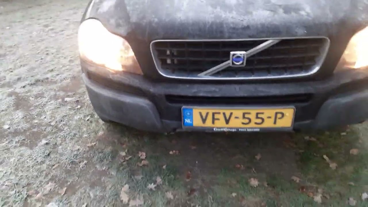 Koude start Volvo XC90 163 pk diesel na 1 10 minuten rook standkachel