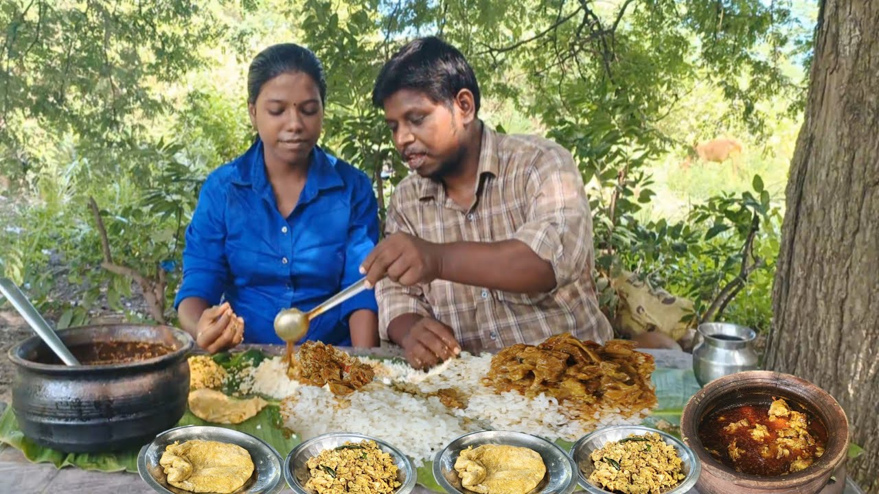 mutton தலைக்கறி gravy, duck முட்டை கலக்கி, சீலாமீன் குழம்பு, country egg பொடிமாஸ் with white rice