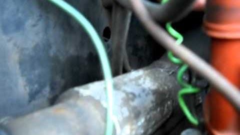 1972 VW beetle accelerator cable replacement