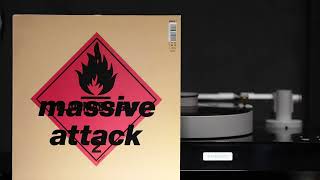 Massive Attack ‎ Blue Lines LP 1991EUプレス Massive Attack – Blue Lines 1991, UK, Lp - YouTube