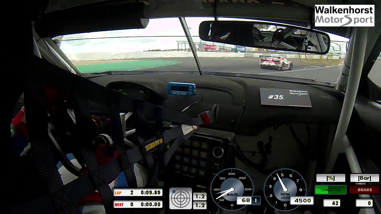 VLN 7 2018 Jump start by the Ferrari