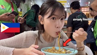 I ate in the most busiest shop in Tagaytay! | famous food in Philippine 🇵🇭! /Lomi