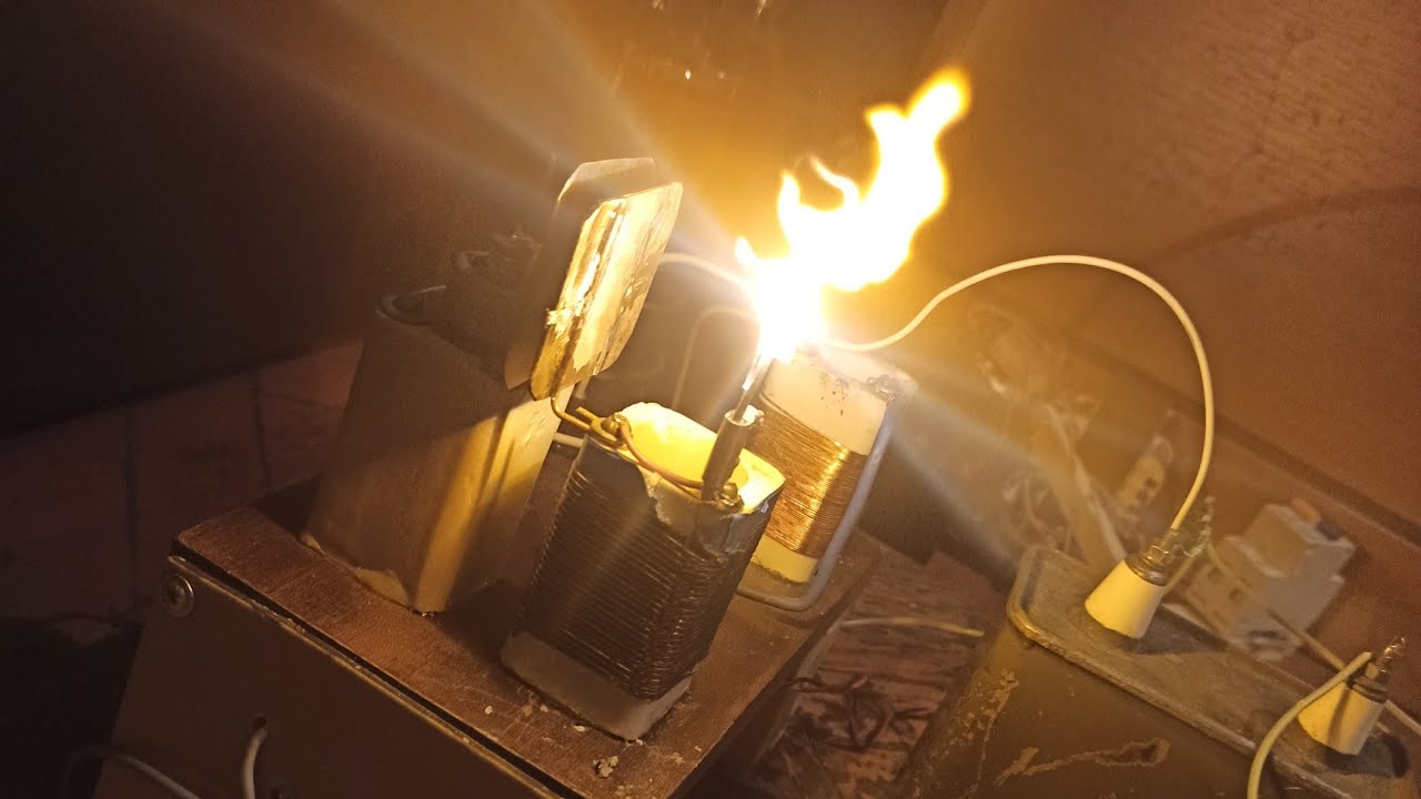 мощный факел на гу 33 б - YouTube