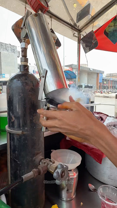 Better Than Fanta! Refreshing Strawberry Soda From India