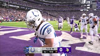JONATHAN TAYLOR GOES SEES DAYLIGHT RIGHT DOWN THE MIDDLE