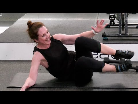 Mimi's 8-Minute Mini Abs Workout- Carve Up That Core!! - YouTube