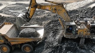 You Won't Believe How Much Iron Ore This Excavator Moves!