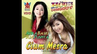 Ria Puspita - Cium Mesra (Stereo Official Audio)