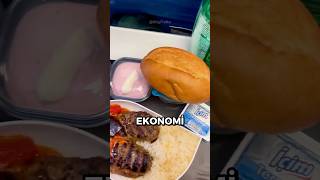 Thynin Ekonomi Yemeği̇, Amerikanın First Clını Yendi