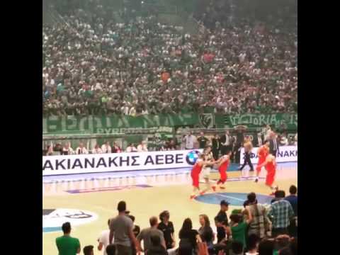 BUZZER BEATER Β.ΣΠΑΝΟΥΛΗ ΜΕΣΑ ΑΠΟ ΟΑΚΑ ΠΑΟ-ΟΣΦΠ 81-82