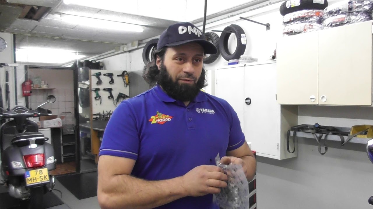 piaggio zip gaskabel modificatie - YouTube