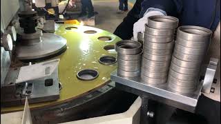 How to grind bearing efficiently? Using double disc surface grinding machine to achieve it.